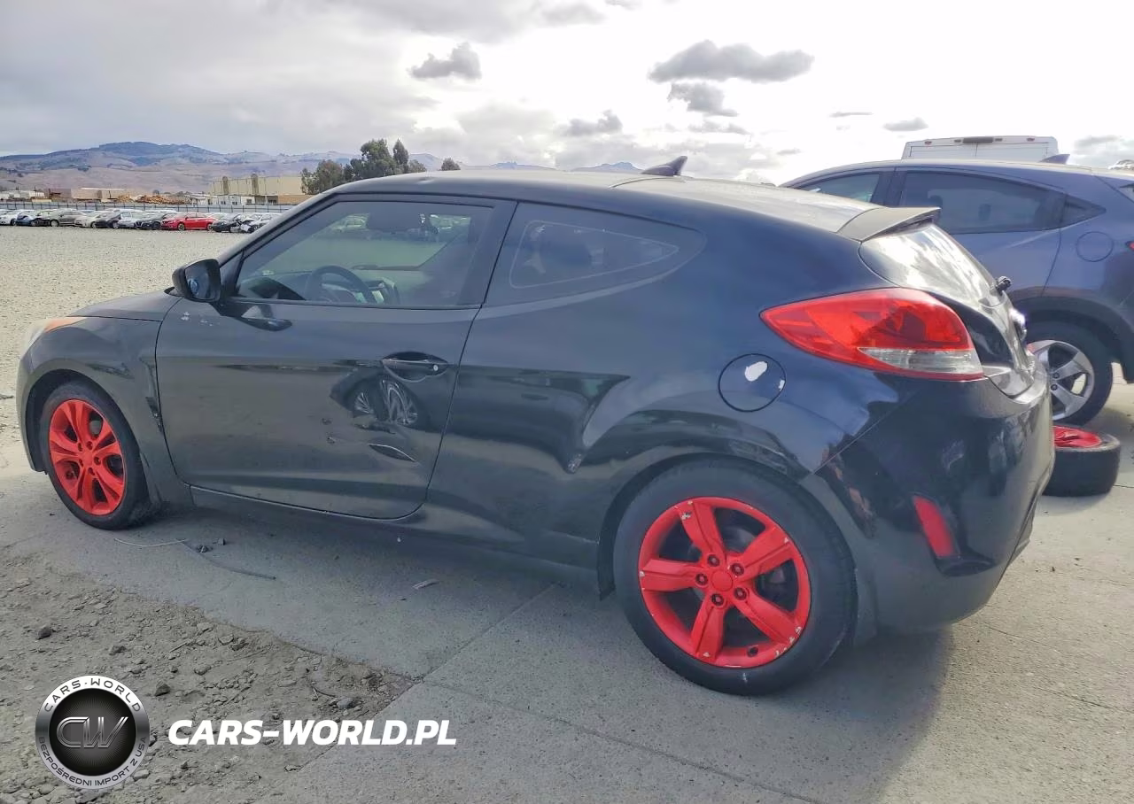 2012 Hyundai Veloster Base VIN:KMHTC6AD0CU042668 - 2
