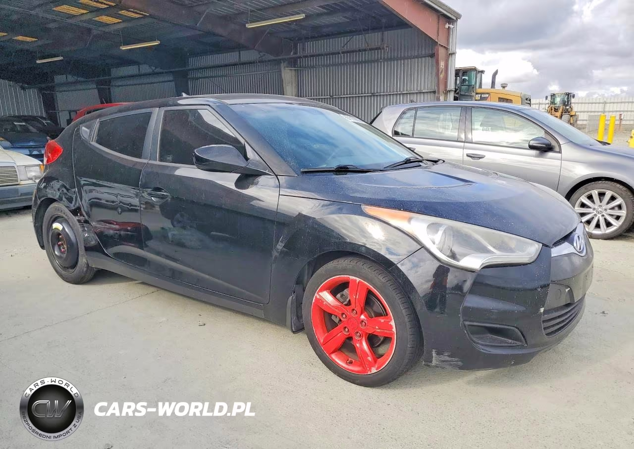 2012 Hyundai Veloster Base VIN:KMHTC6AD0CU042668 - 4
