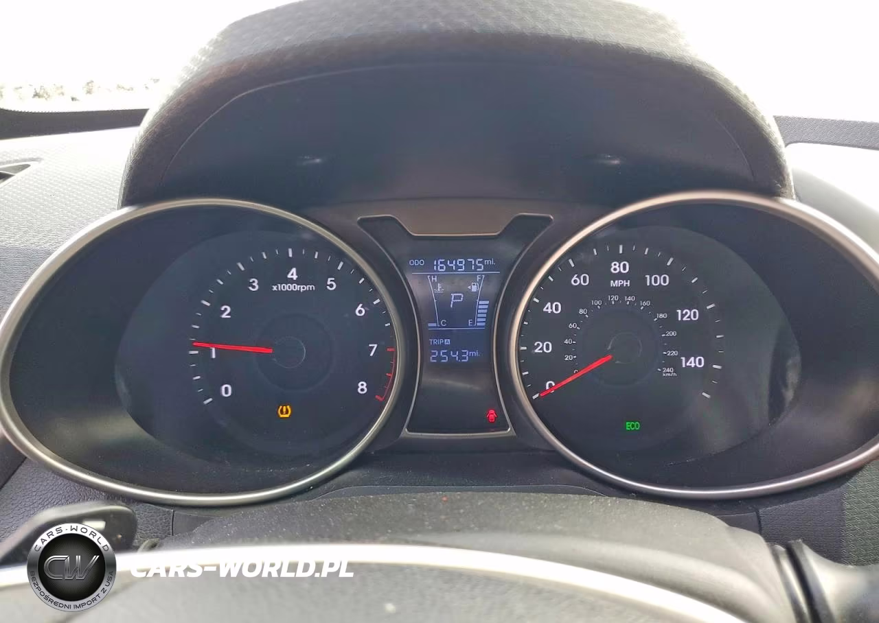 2012 Hyundai Veloster Base VIN:KMHTC6AD0CU042668 - 9