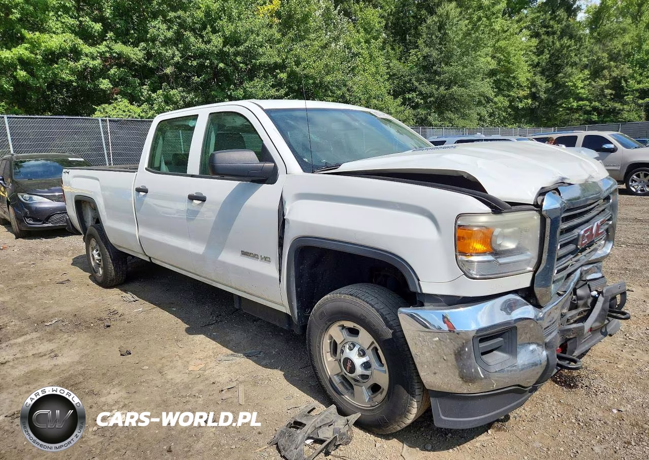 2015 GMC Sierra K2500 Heavy Duty VIN:1GT12XE82FF647351 - 4