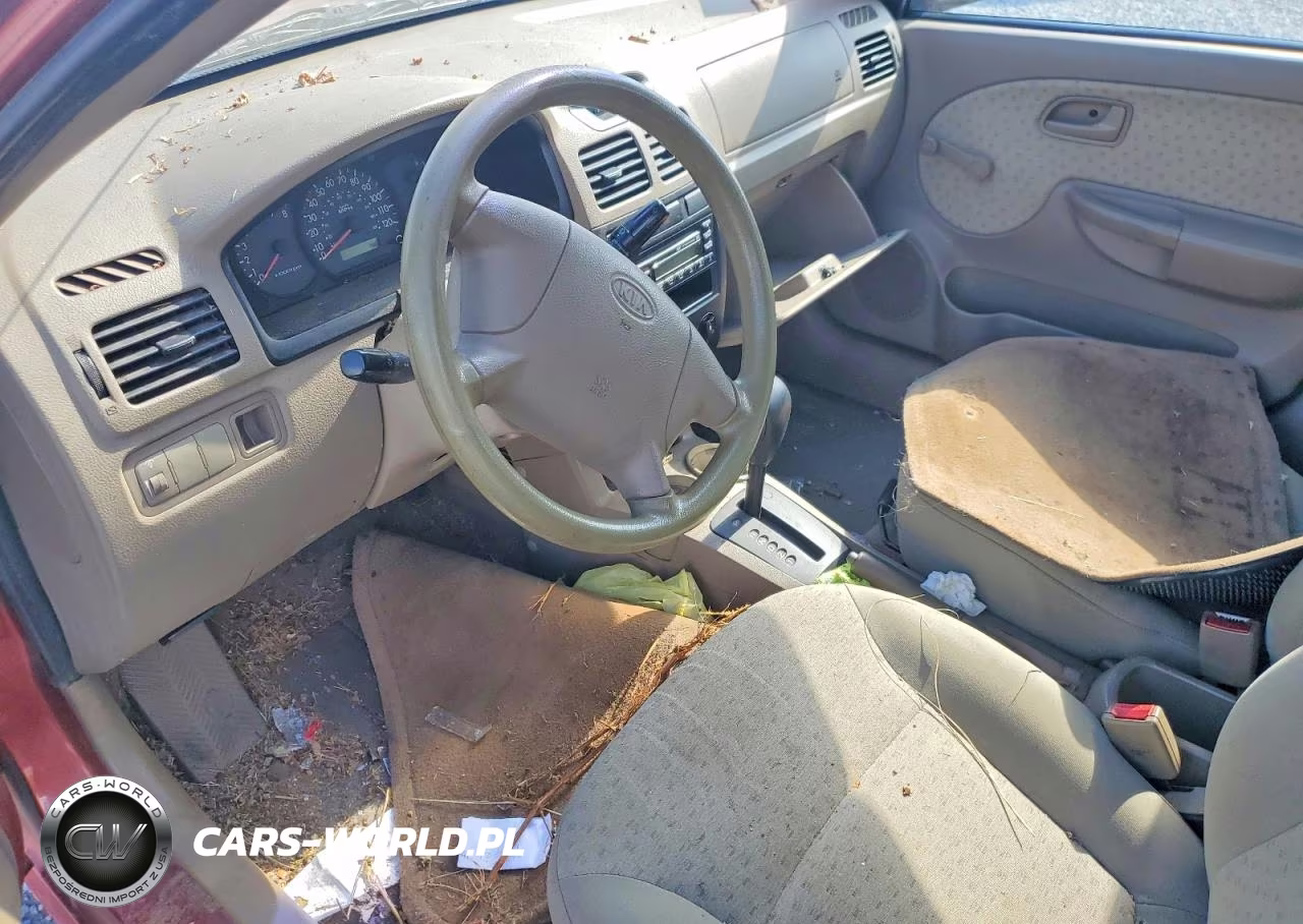 2003 Kia Rio Base VIN:KNADC125736211458 - 8