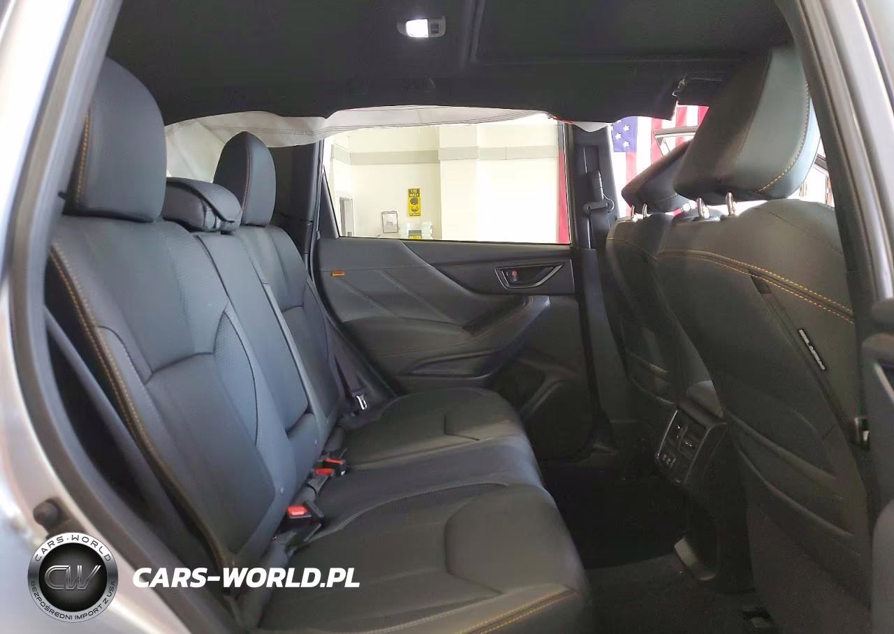 2024 Subaru Forester Wilderness VIN:JF2SKAJC8RH530136 - 11
