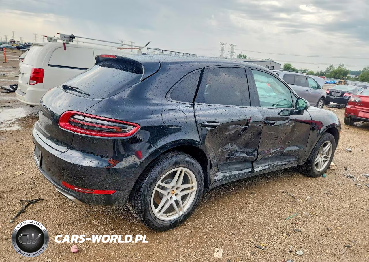 2017 Porsche Macan VIN:WP1AA2A54HLB81166 - 3