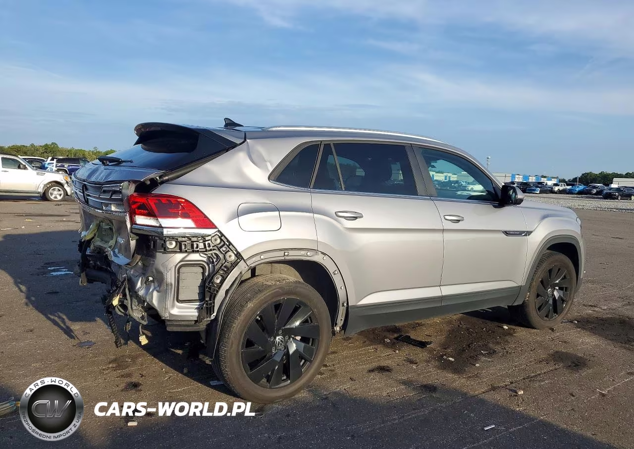 2024 Volkswagen Atlas Cross Sport Se VIN:1V2WE2CA1RC251406 - 3