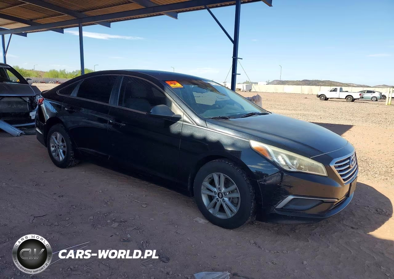 2016 Hyundai Sonata Se VIN:5NPE24AF1GH265159 - 4