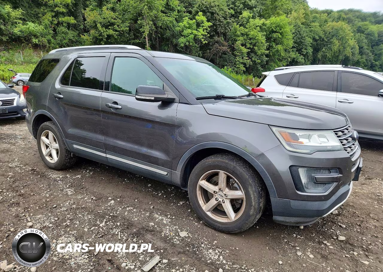 2016 Ford Explorer Xlt VIN:1FM5K8DH9GGA68549 - 4