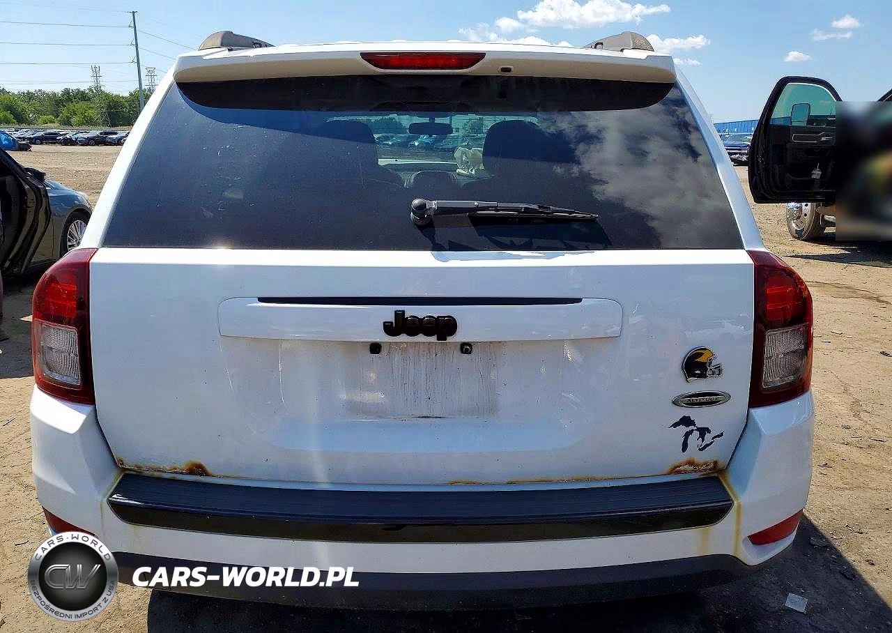2015 Jeep Compass Sport VIN:1C4NJCBA0FD210013 - 6