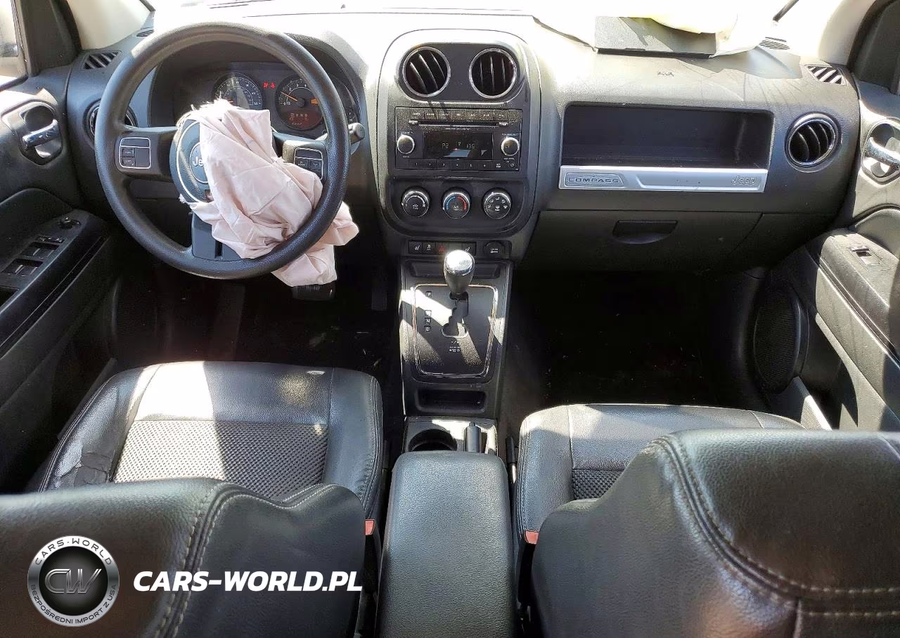 2015 Jeep Compass Sport VIN:1C4NJCBA0FD210013 - 8