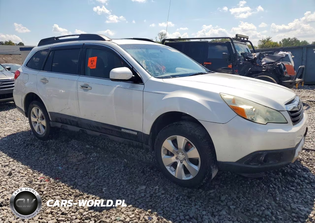 2011 Subaru Outback 3.6R Limited VIN:4S4BRELC3B2410358 - 4