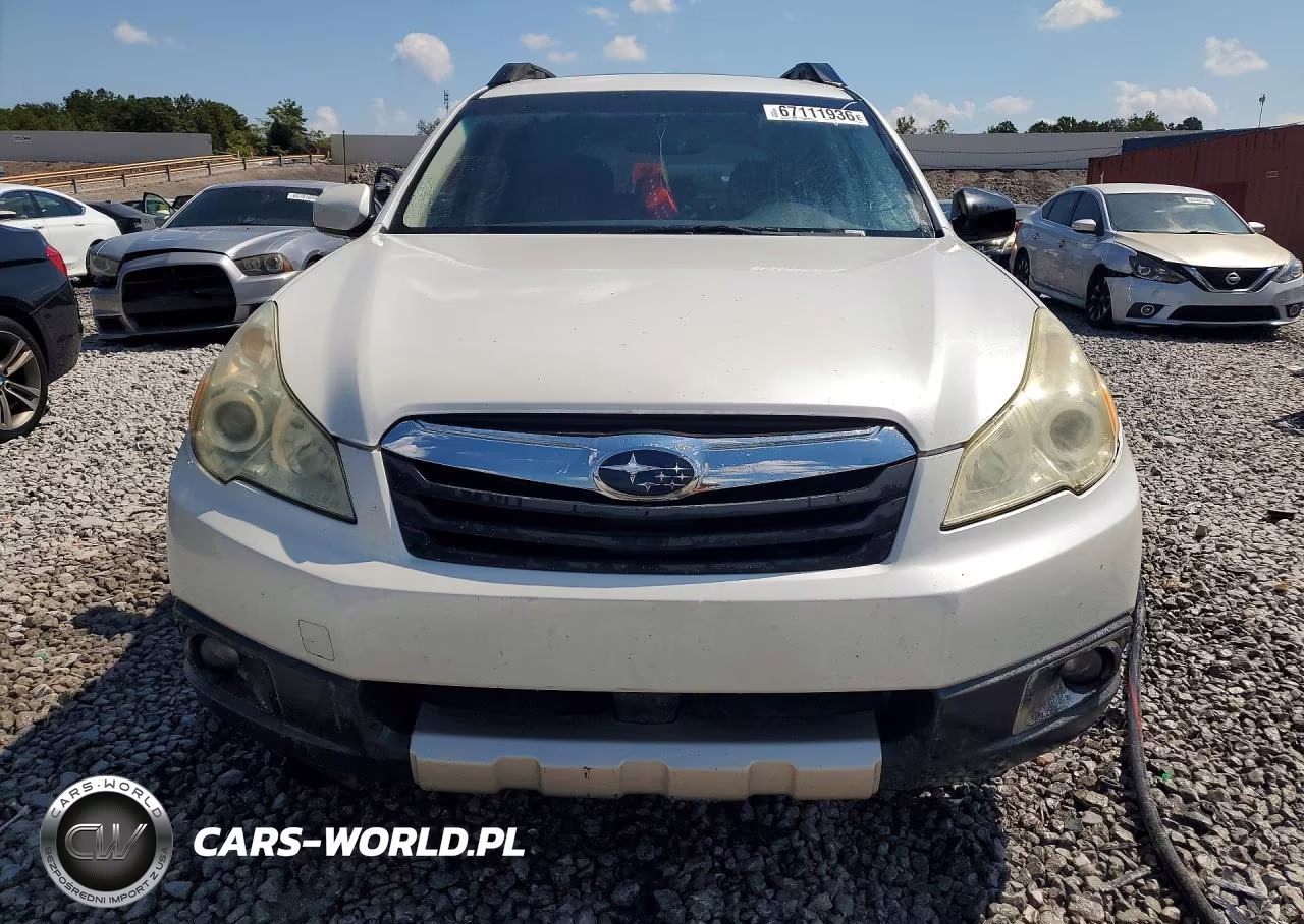 2011 Subaru Outback 3.6R Limited VIN:4S4BRELC3B2410358 - 5