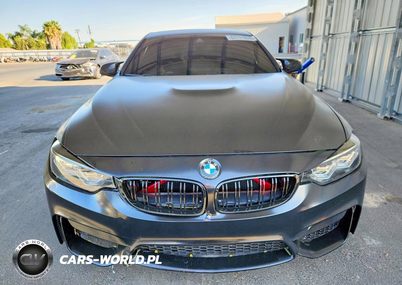 2015 BMW M4 VIN:WBS3R9C57FK332571 - 5