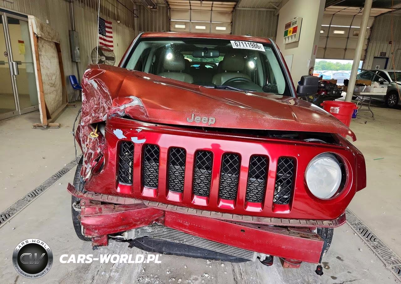 2011 Jeep Patriot Latitude VIN:1J4NF4GB8BD149636 - 5