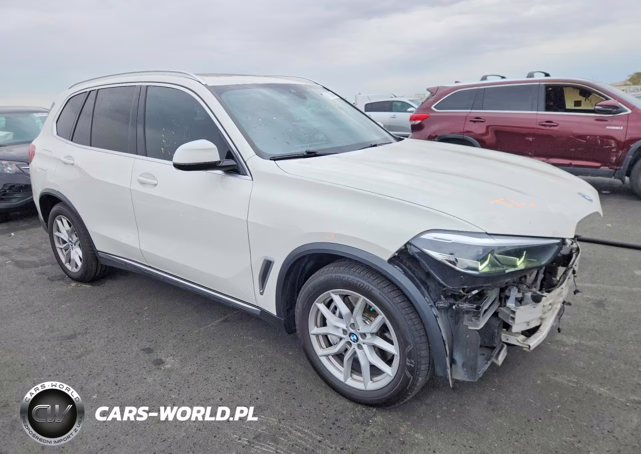 2021 BMW X5 xDrive45E VIN:5UXTA6C0XM9H27299 - 4