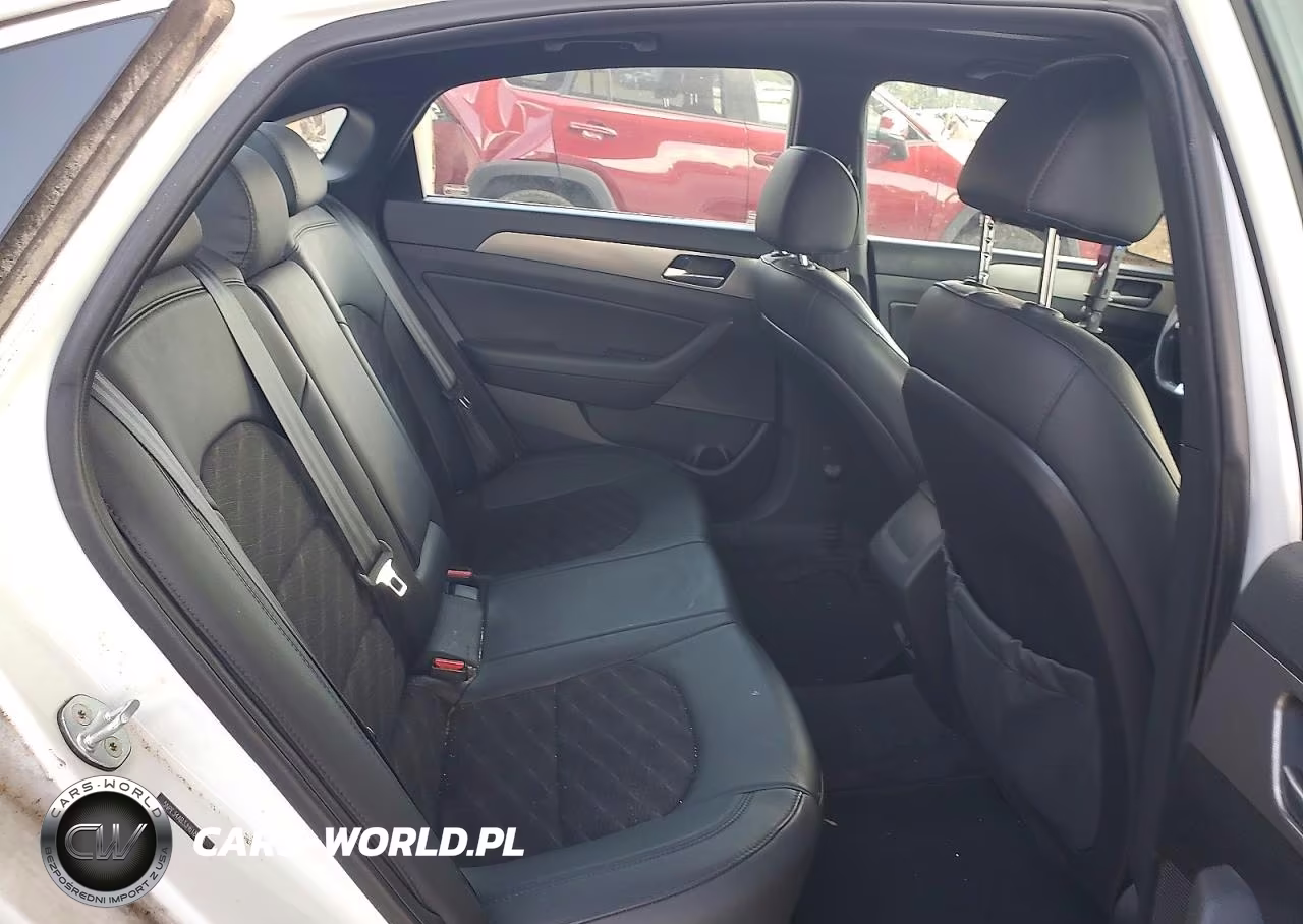 2018 Hyundai Sonata Sport 2.0T VIN:5NPE34AB3JH618020 - 10