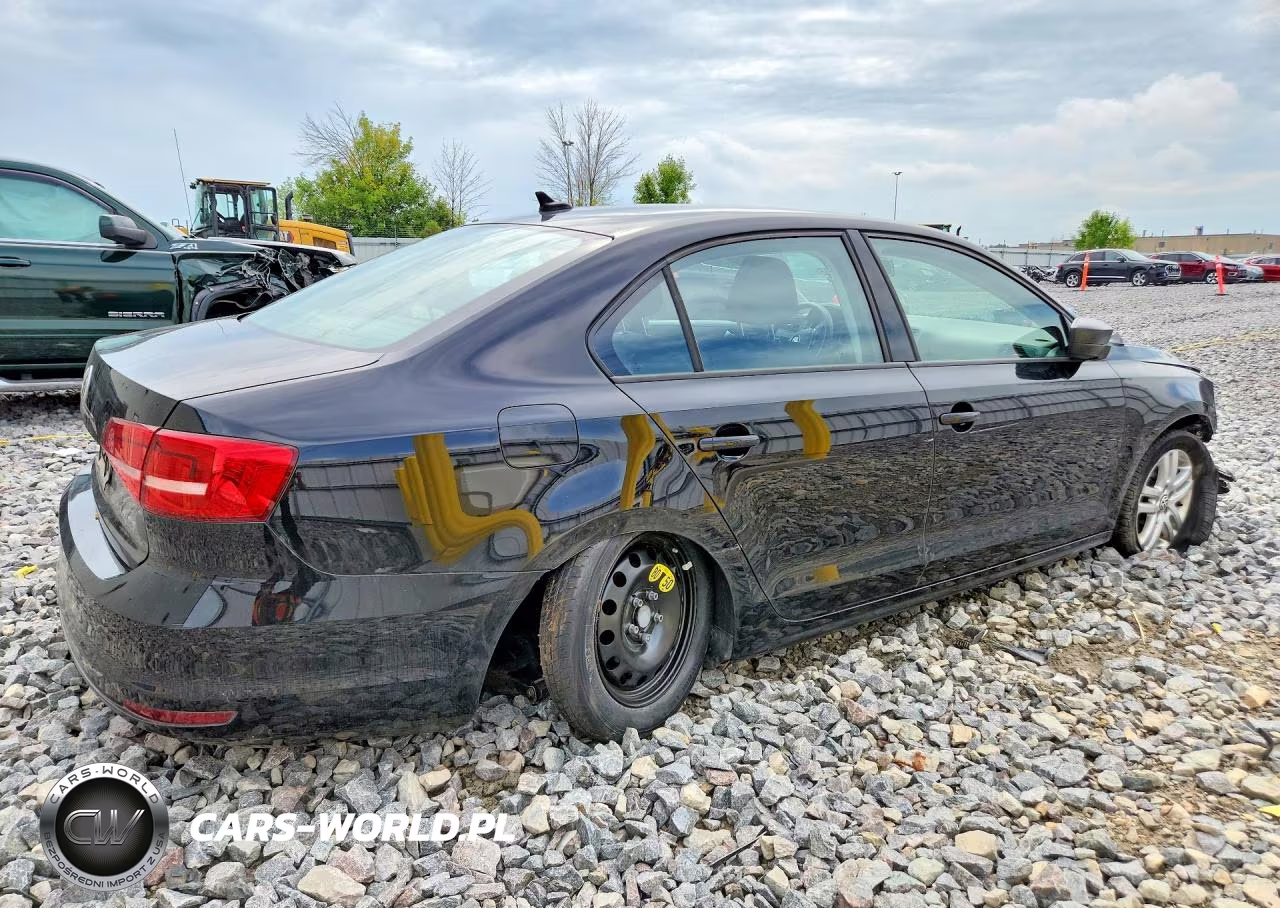 2015 Volkswagen Jetta Base VIN:3VW1K7AJ7FM232449 - 3
