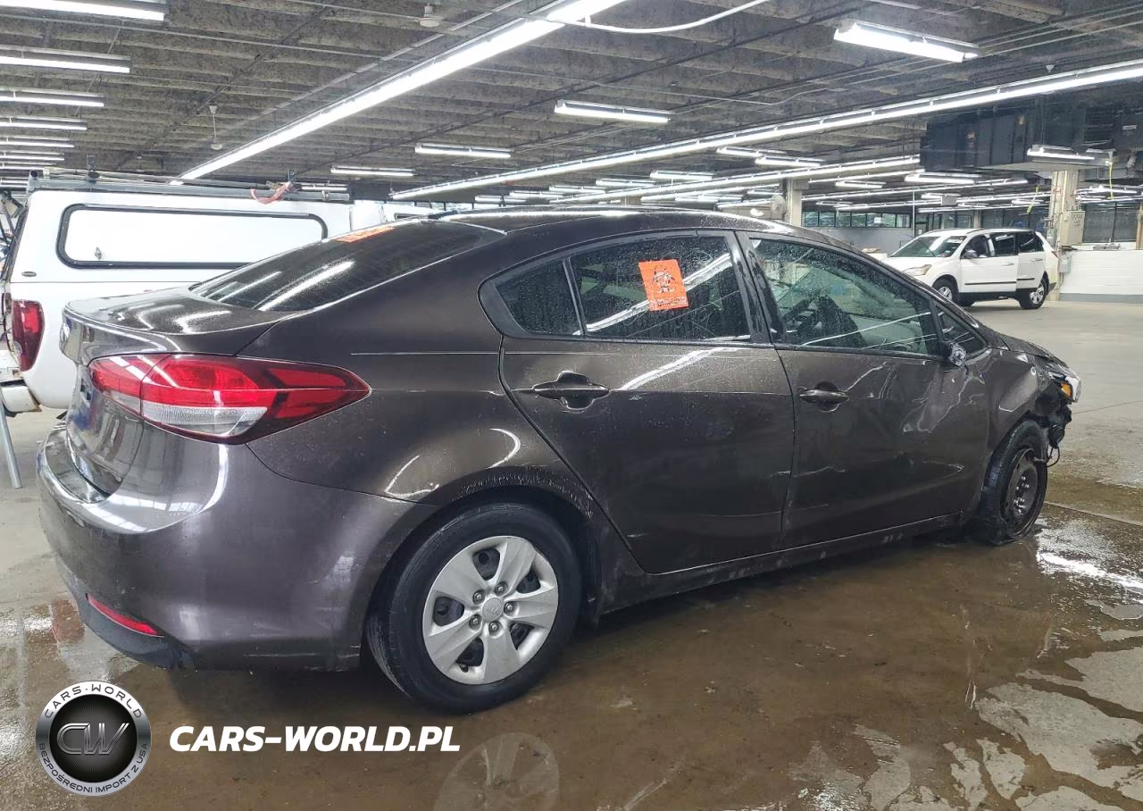 2018 Kia Forte Lx VIN:3KPFK4A70JE181813 - 3