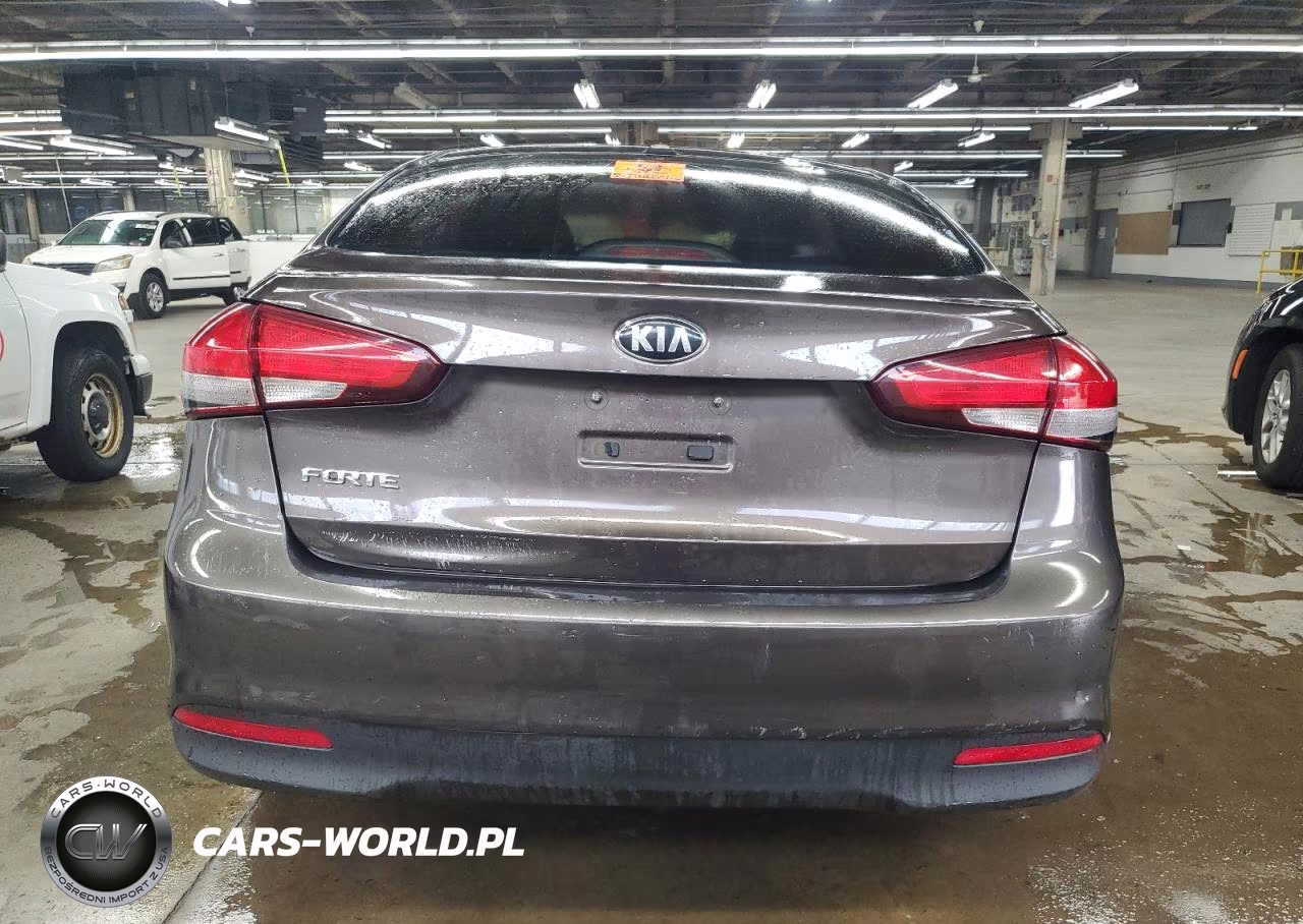 2018 Kia Forte Lx VIN:3KPFK4A70JE181813 - 6
