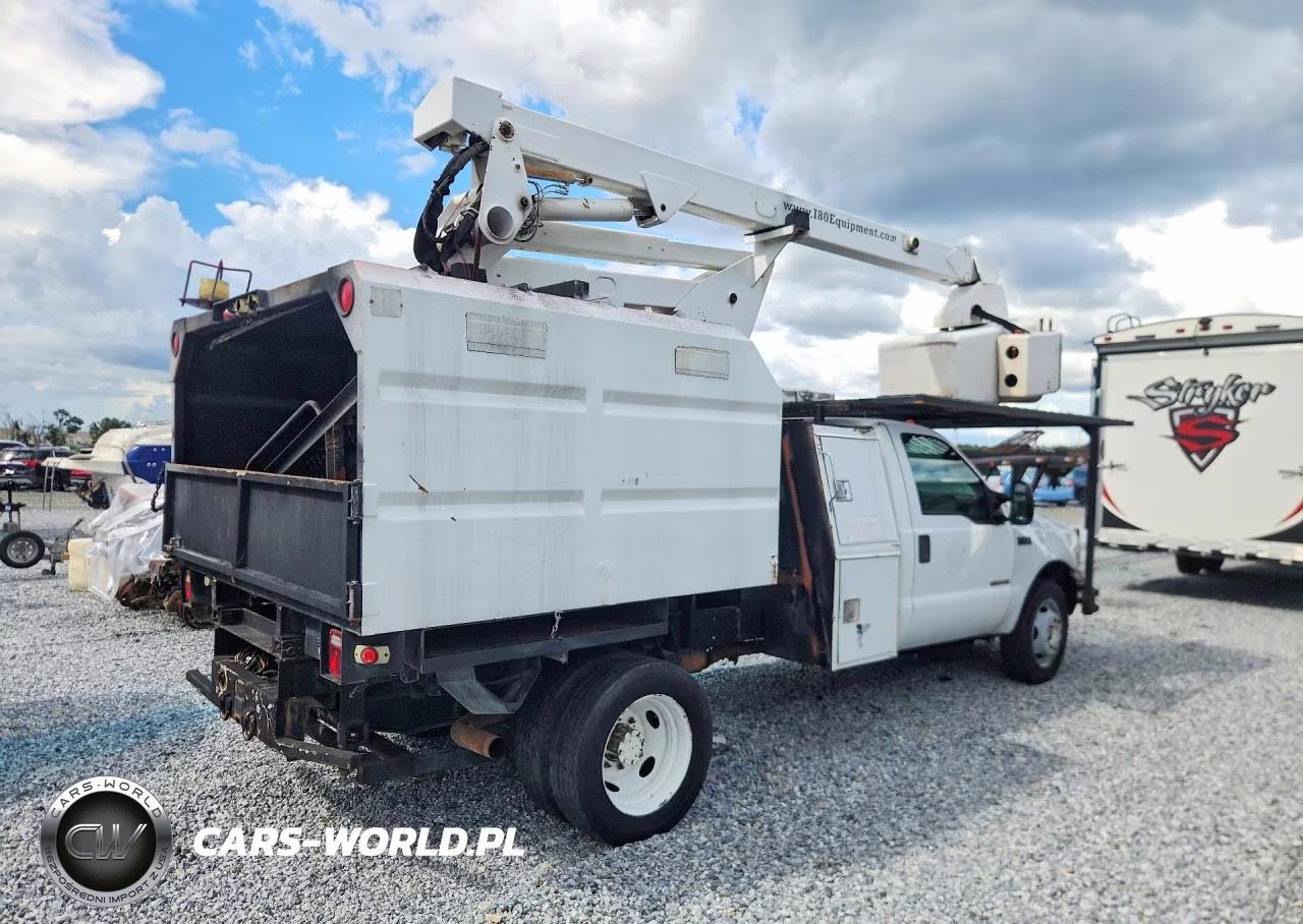 2000 Ford F550 Super Duty Forestry Bucket Truck VIN:1FDAF56F2YEA22913 - 3
