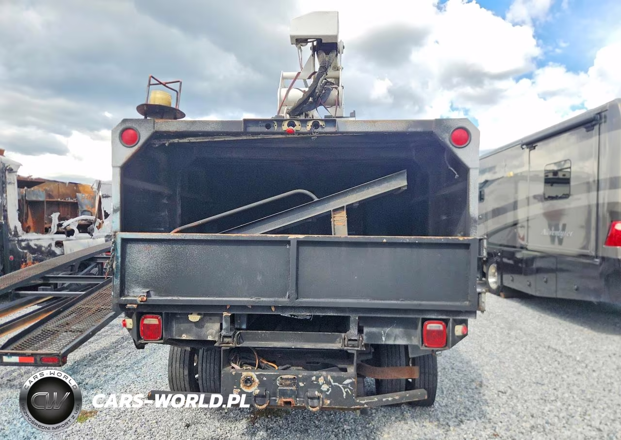 2000 Ford F550 Super Duty Forestry Bucket Truck VIN:1FDAF56F2YEA22913 - 6