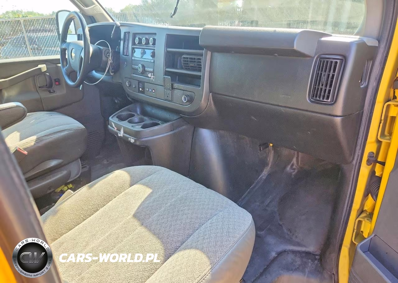 2021 Chevrolet Express G2500 Delivery Van VIN:1GCWGAFP5M1166434 - 8