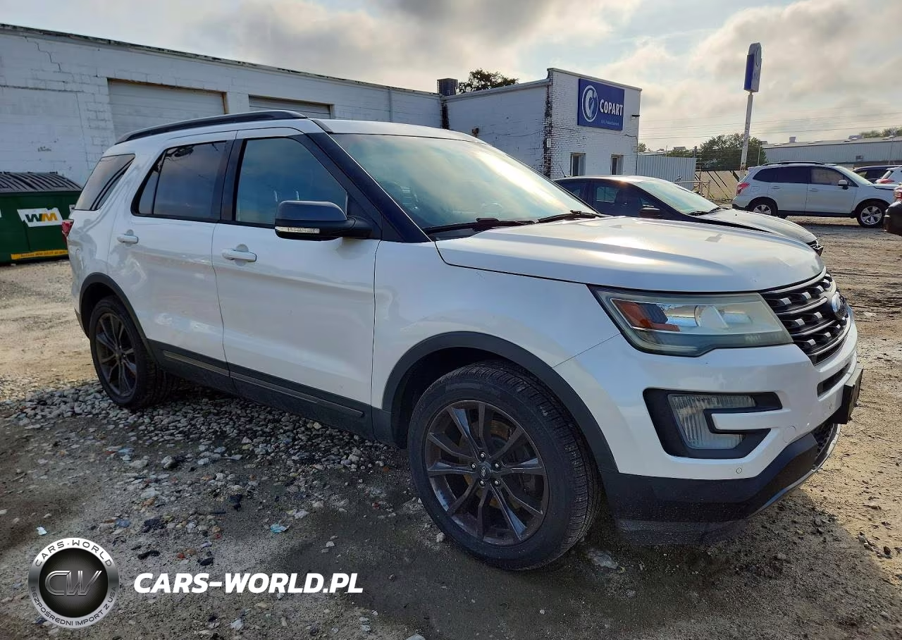 2017 Ford Explorer Xlt VIN:1FM5K8D80HGB58089 - 4