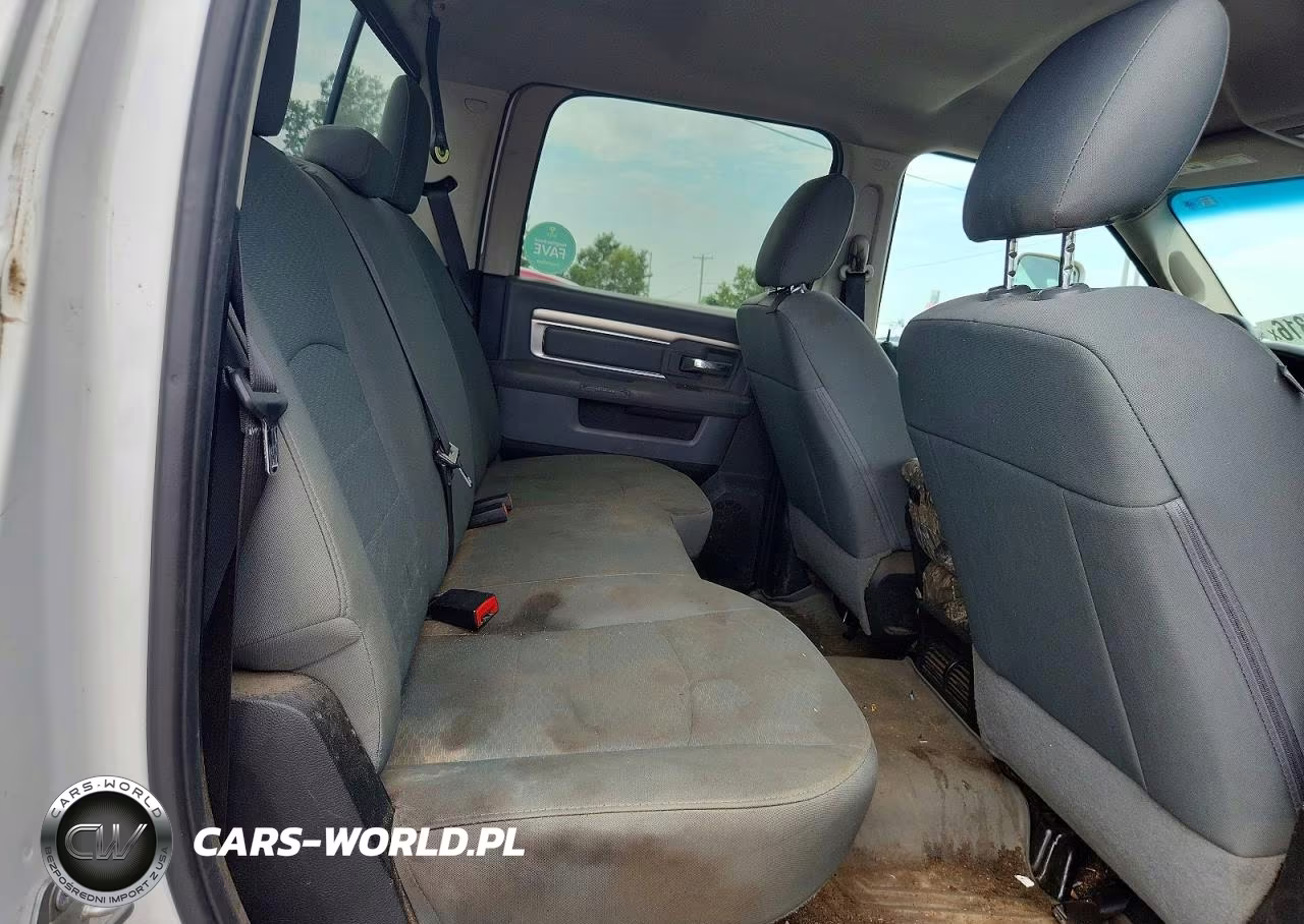 2018 Ram 2500 Slt VIN:3C6UR5DL1JG275888 - 10