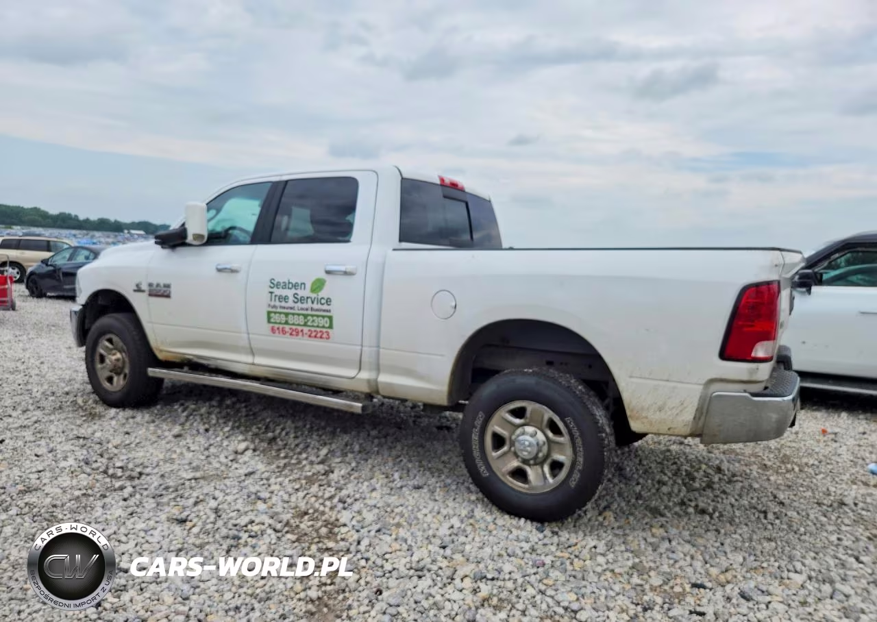2018 Ram 2500 Slt VIN:3C6UR5DL1JG275888 - 2