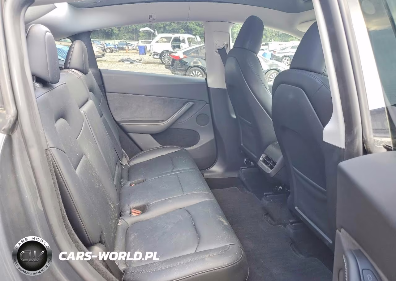 2023 Tesla Model Y VIN:7SAYGDEE7PA211332 - 11