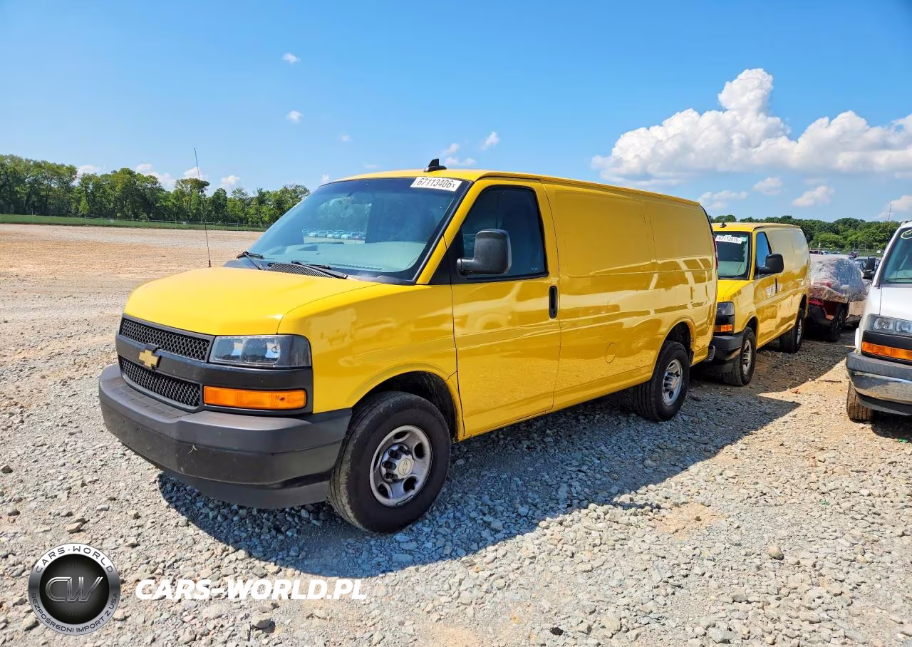 2021 Chevrolet Express G2500 Delivery Van