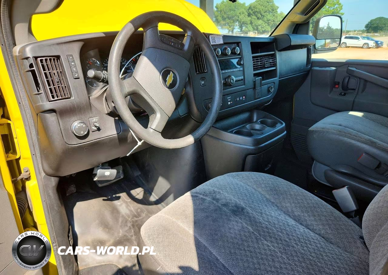 2021 Chevrolet Express G2500 Delivery Van VIN:1GCWGAFPXM1174349 - 8