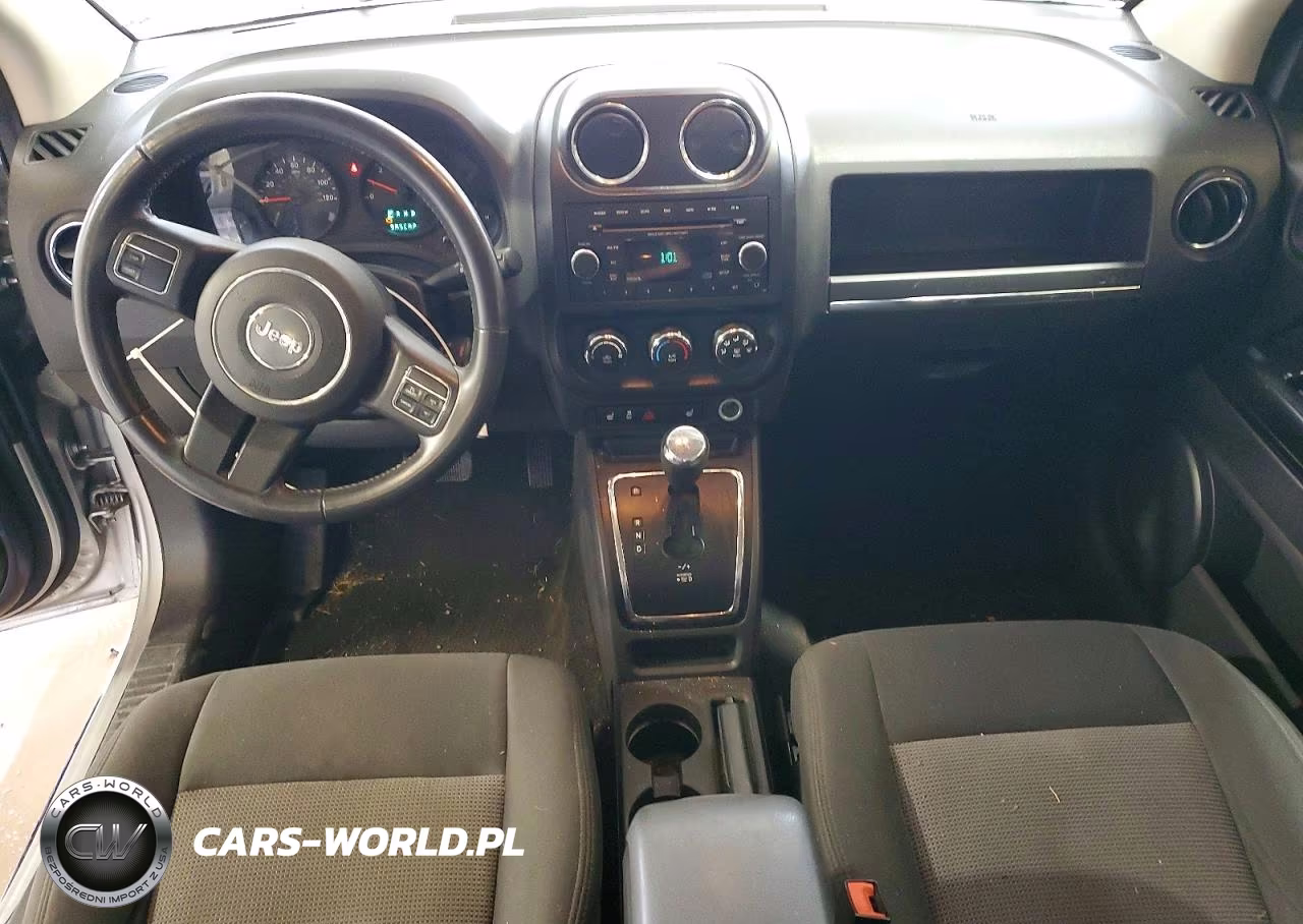 2013 Jeep Compass Latitude VIN:1C4NJDEBXDD280433 - 8