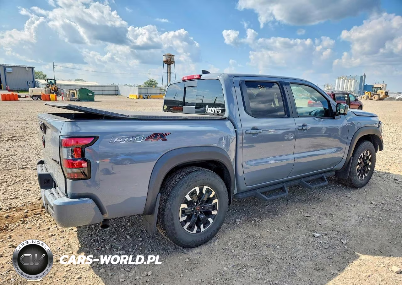 2023 Nissan Frontier Pro-4X VIN:1N6ED1EK7PN655051 - 3