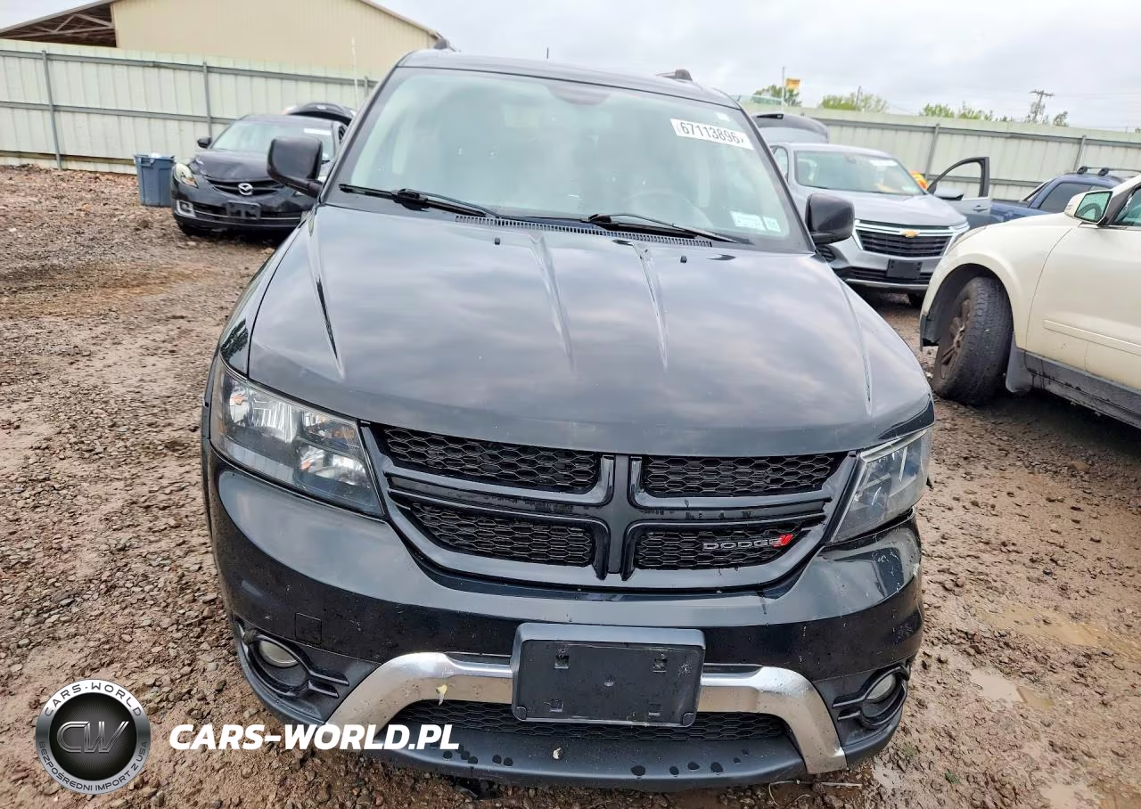 2017 Dodge Journey Crossroad VIN:3C4PDDGG3HT600149 - 5