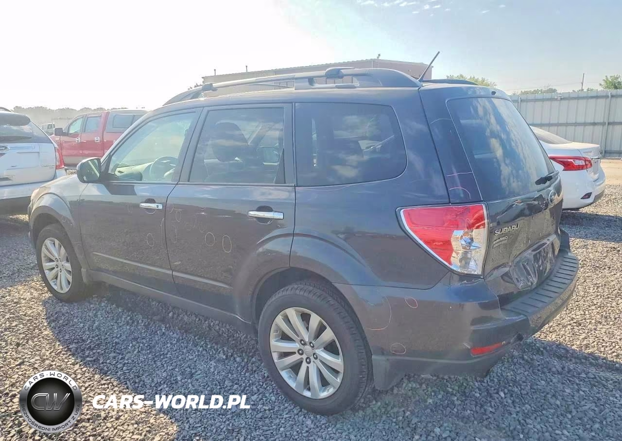 2011 Subaru Forester Limited VIN:JF2SHAEC1BH752063 - 2