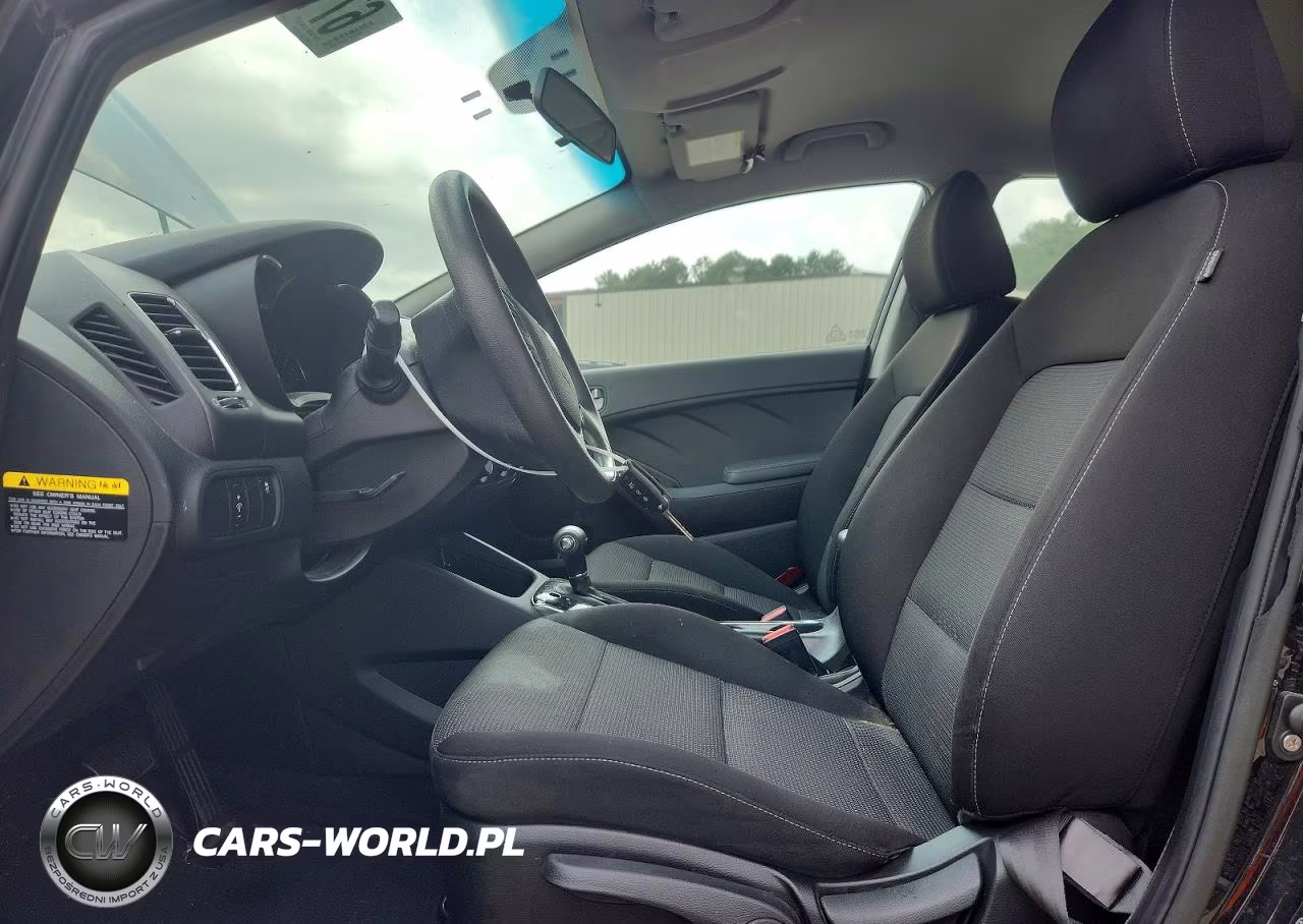 2017 Kia Forte Lx VIN:3KPFK4A76HE130357 - 7