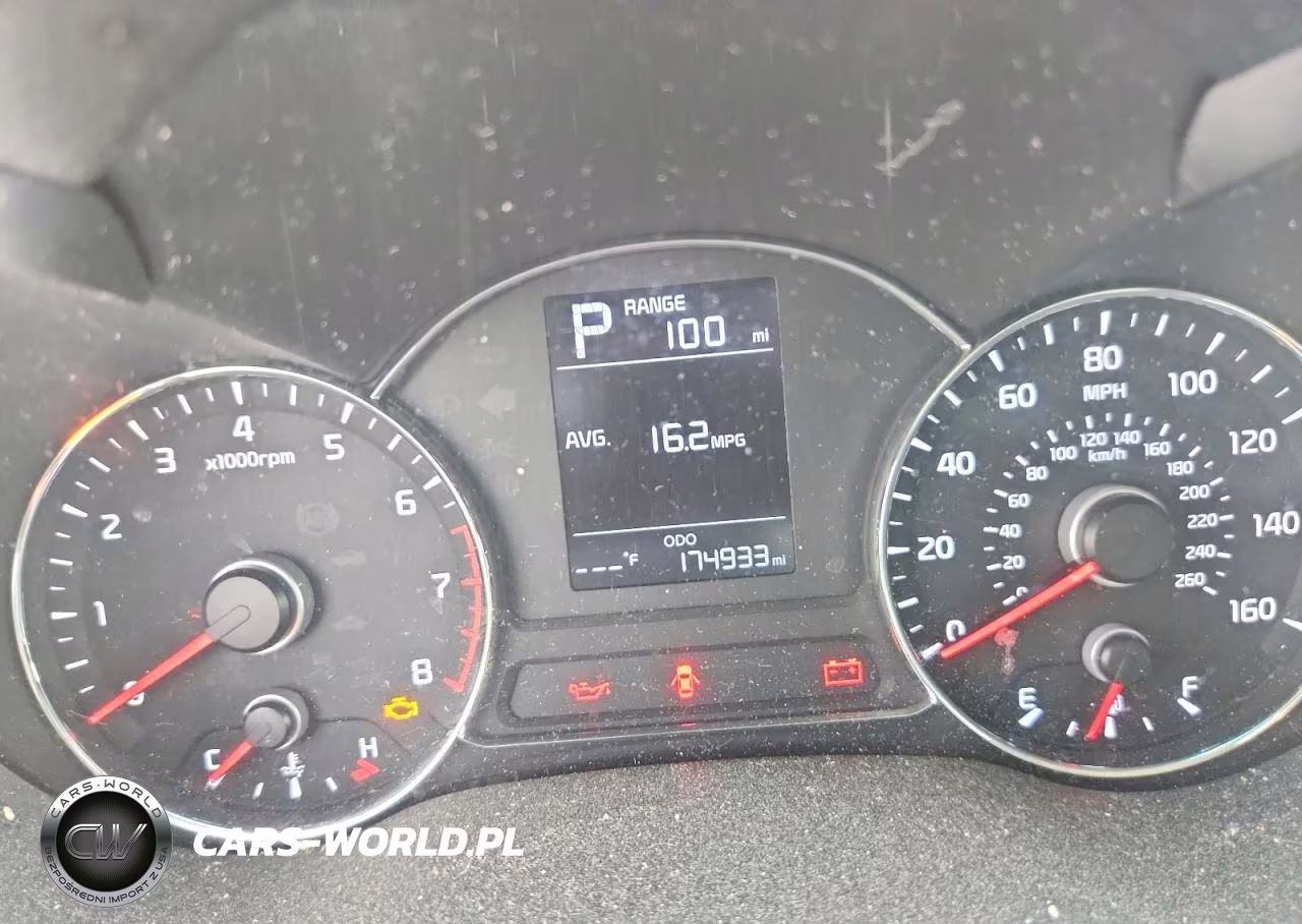 2017 Kia Forte Lx VIN:3KPFK4A76HE130357 - 9