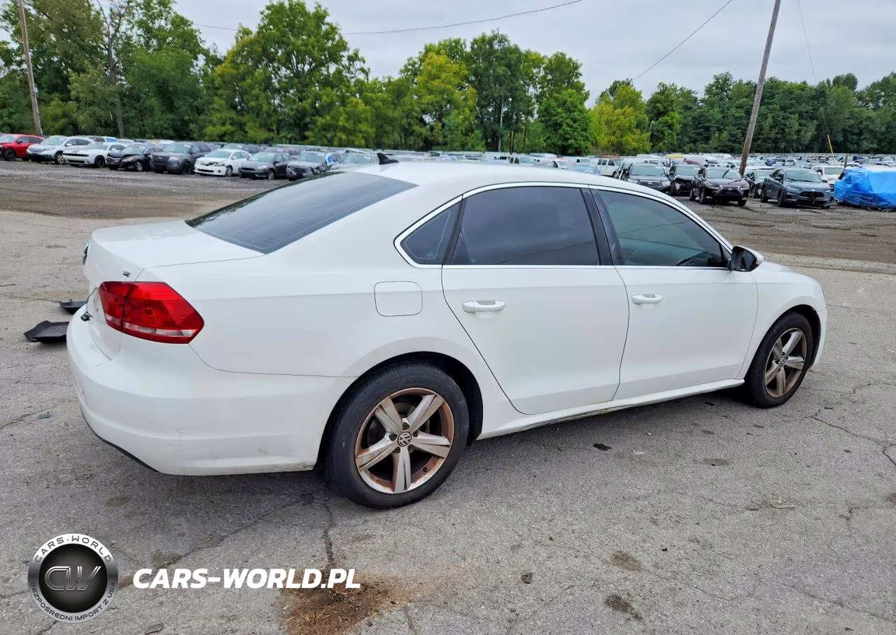 2012 Volkswagen Passat Se VIN:1VWBP7A37CC091029 - 3