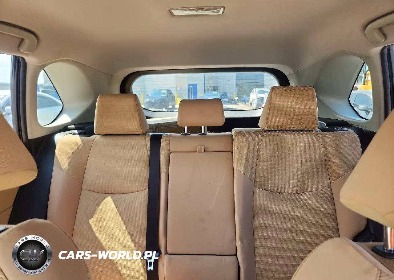 2020 Toyota Rav4 Le VIN:JTMLWRFV7LD043704 - 10