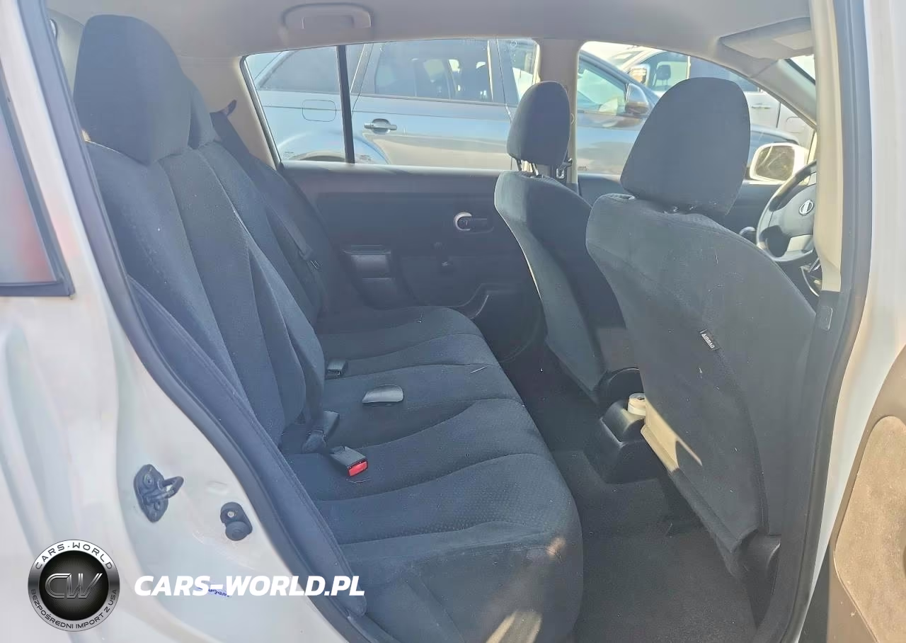 2011 Nissan Versa 1.8 S VIN:3N1BC1CP3BL364386 - 10