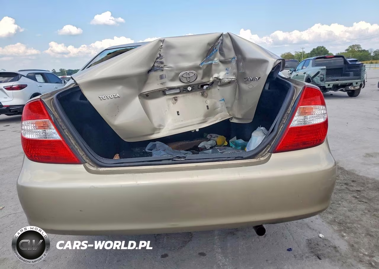 2002 Toyota Camry Le VIN:4T1BE32K33U214323 - 6