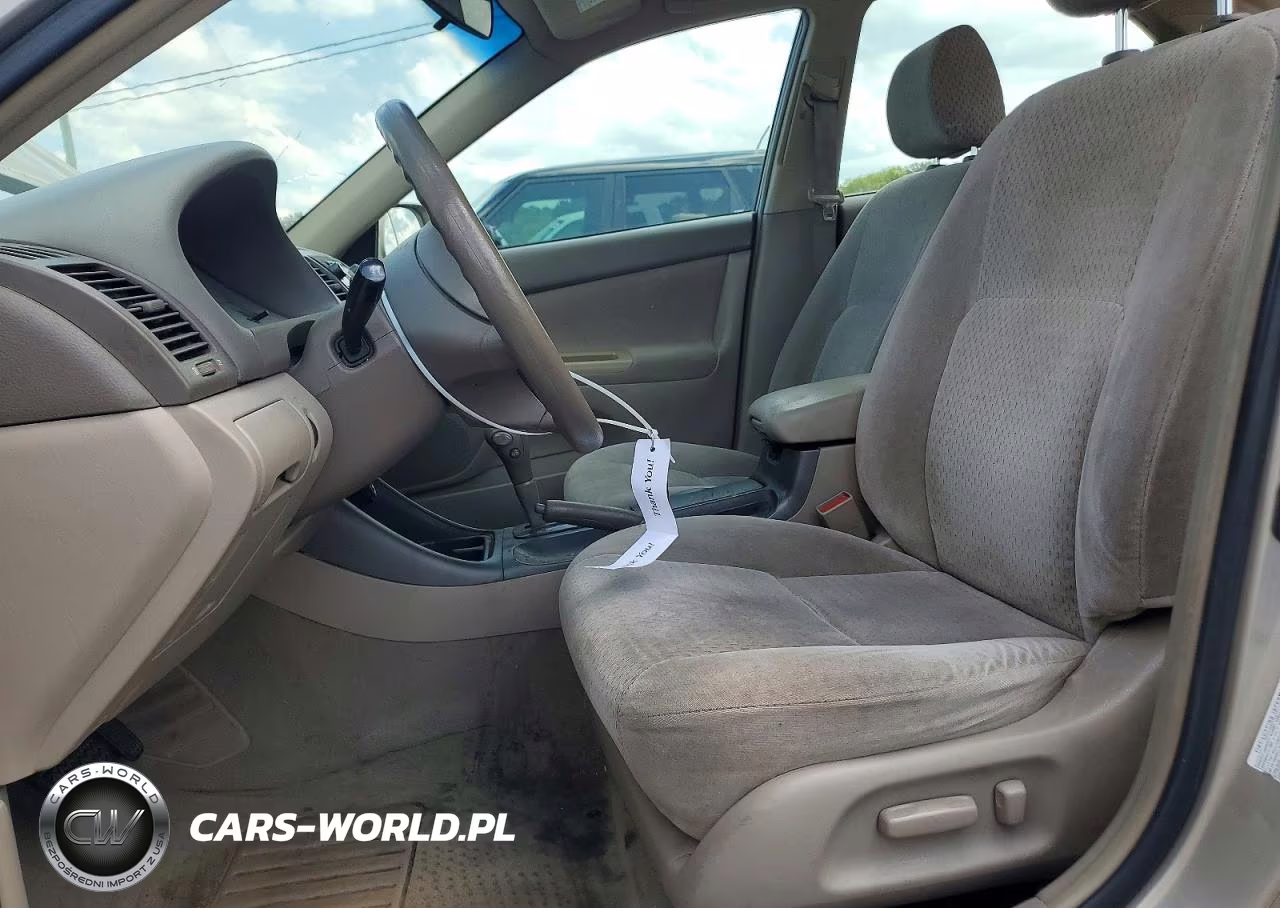 2002 Toyota Camry Le VIN:4T1BE32K33U214323 - 7