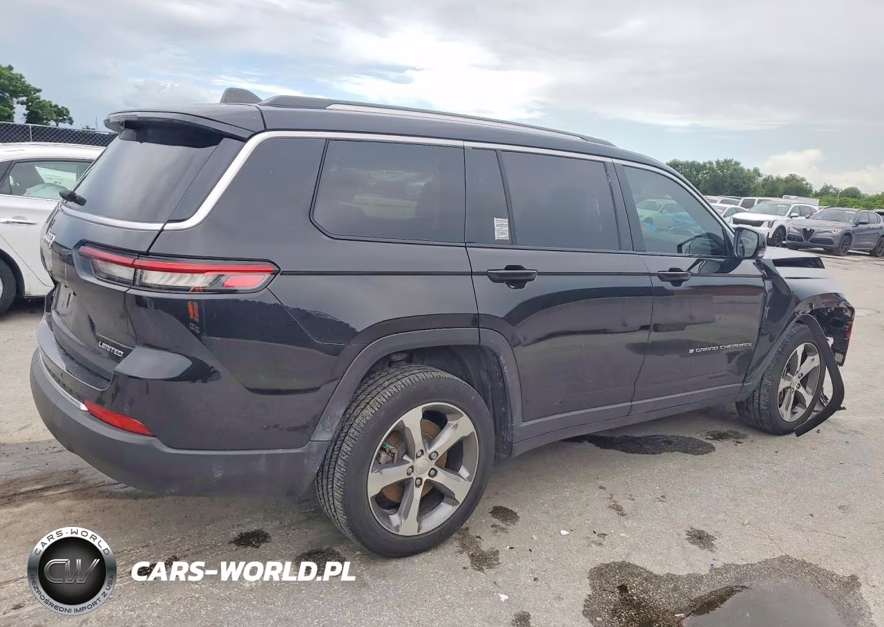 2024 Jeep Grand Cherokee L Limited VIN:1C4RJKBG5R8920988 - 3