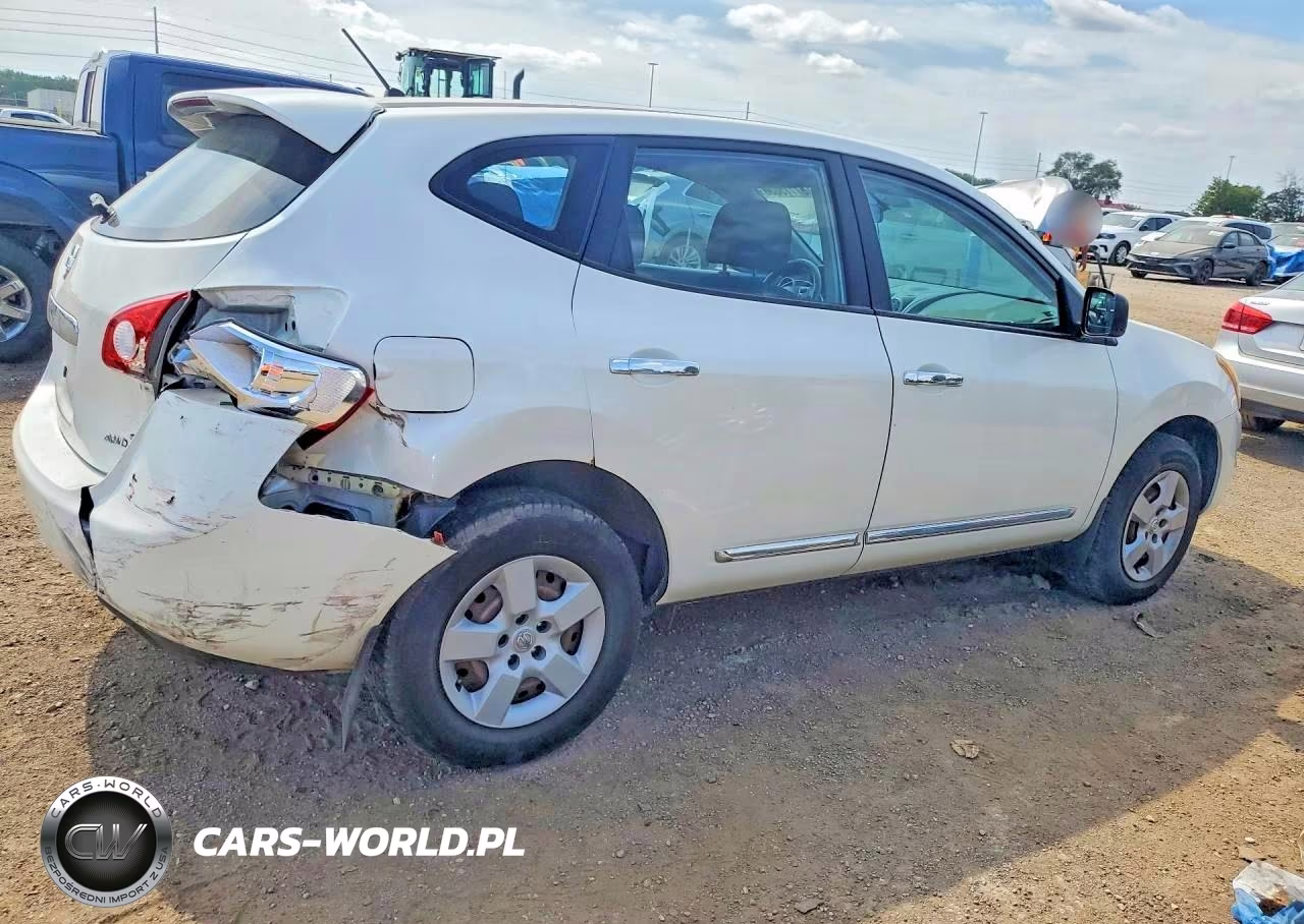 2012 Nissan Rogue S VIN:JN8AS5MV5CW366771 - 3
