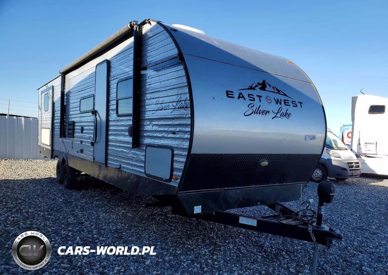 2022 Forest River East West Camper VIN:5ZT2SKWB8N9008839 - 1