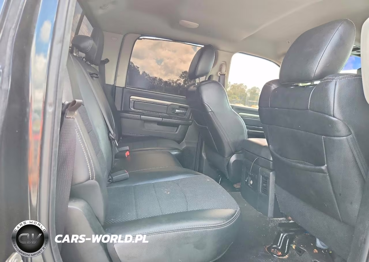 2017 Ram 1500 Sport VIN:1C6RR7MT7HS685826 - 10
