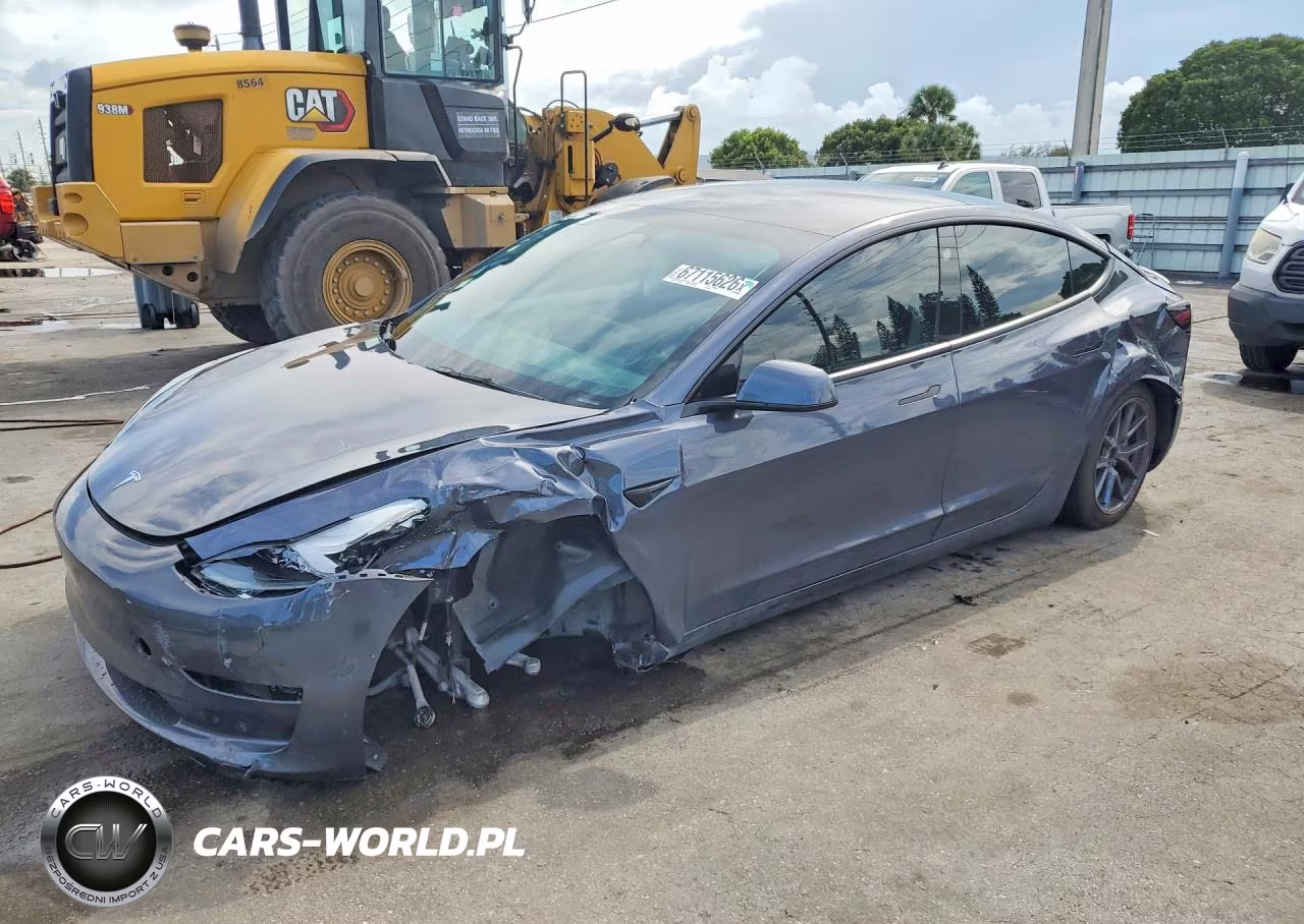 2023 Tesla Model 3 VIN:5YJ3E1EA6PF590965 - 1