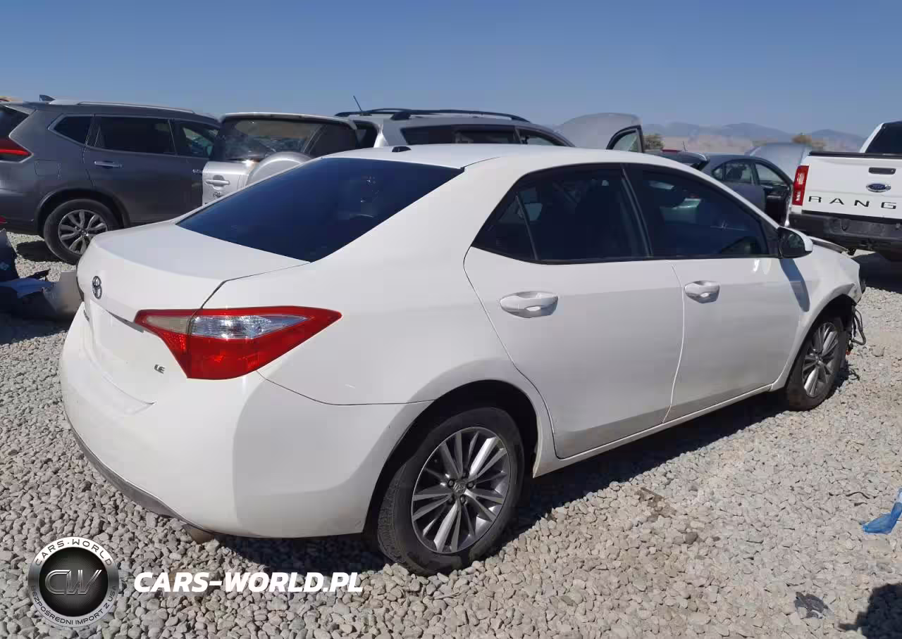2015 Toyota Corolla L VIN:2T1BURHE2FC253384 - 3