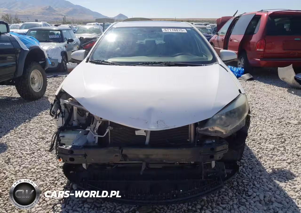 2015 Toyota Corolla L VIN:2T1BURHE2FC253384 - 5