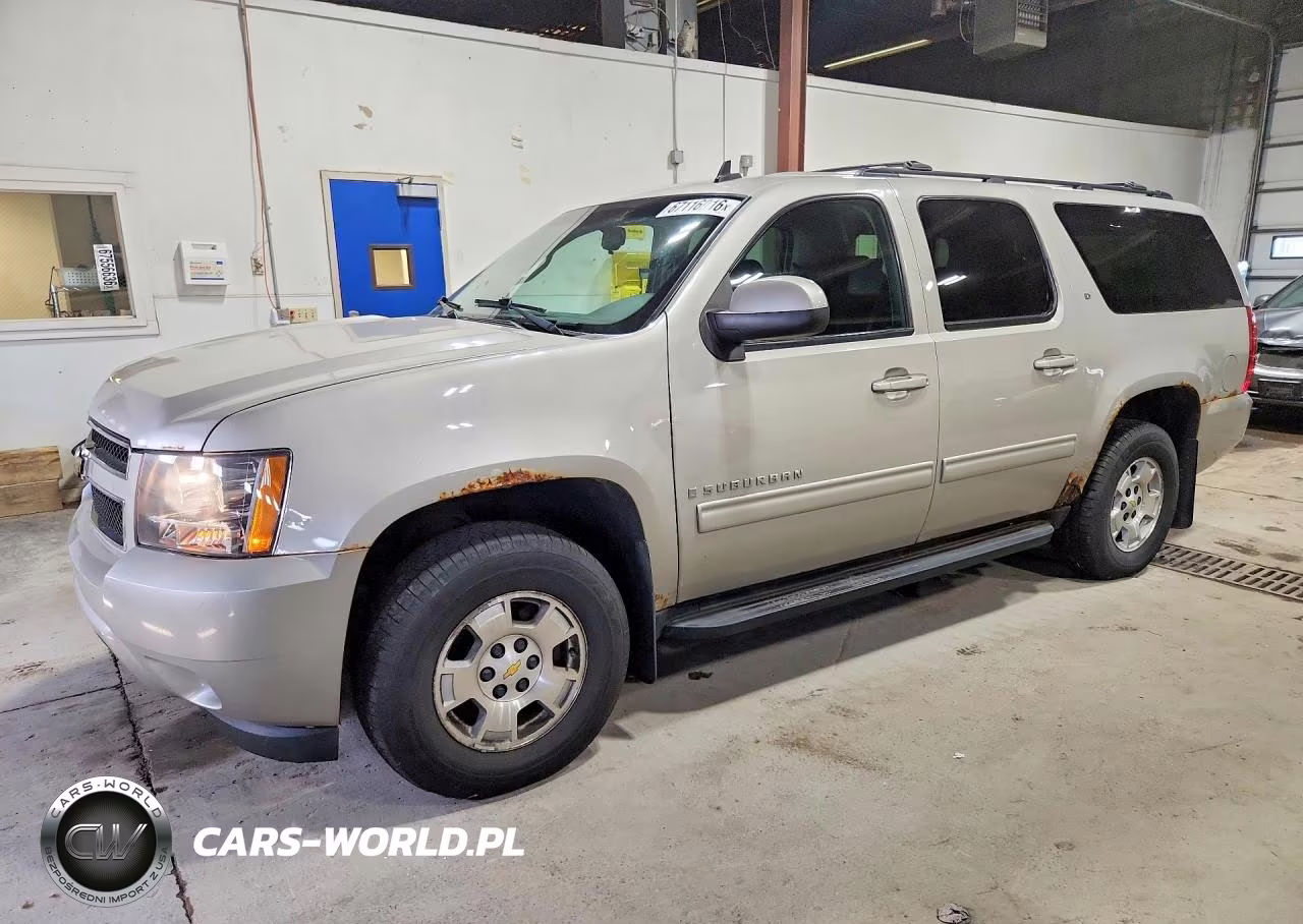 2009 Chevrolet Suburban K1500 Lt – zdjęcie 1 z 13