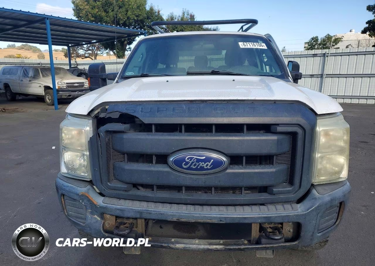 2013 Ford F250 Super Duty VIN:1FT7X2B67DEA13747 - 5
